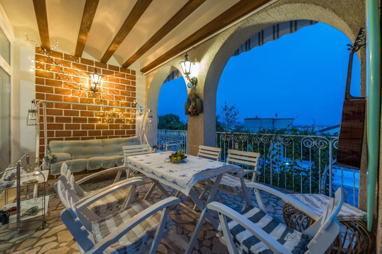 Villa Emilia Vodice Buitenkant foto