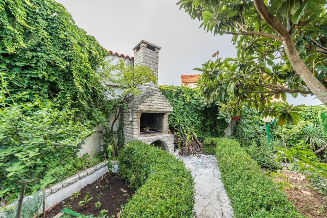 Villa Emilia Vodice Buitenkant foto
