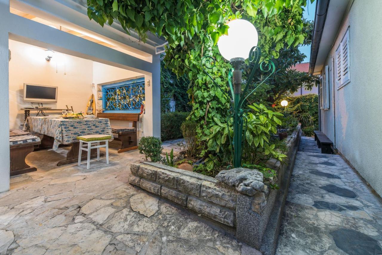 Villa Emilia Vodice Buitenkant foto