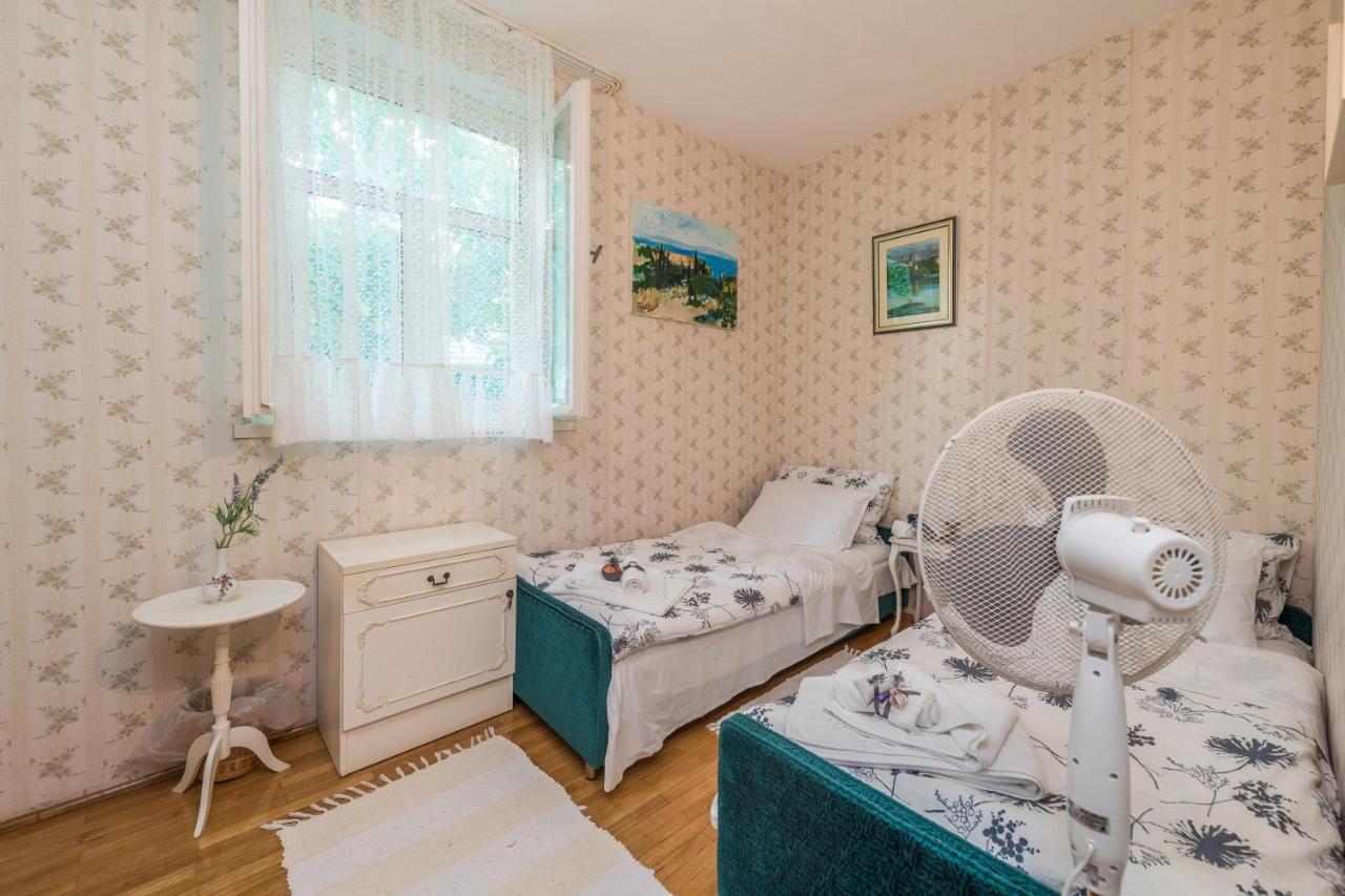 Villa Emilia Vodice Buitenkant foto
